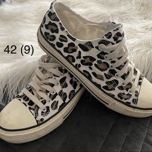 Leopard Print kicks